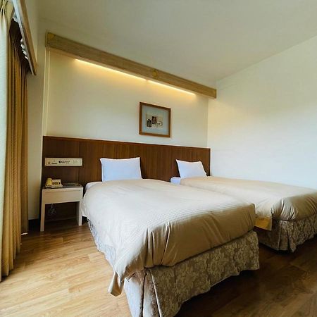 Dongxu Resort Hotel Hualien Buitenkant foto